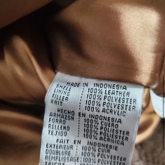 Genuine leather men’s Notre Dame varsity jacket - Picture 4 of 5